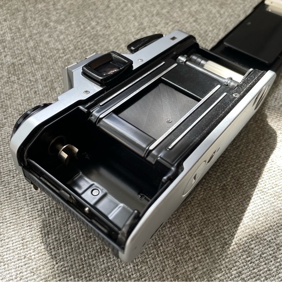 [SOLD] PENTAX ME SUPER with ME II Auto Winder and Flash - TESTED! 35mm Camera - Picture 10 of 10